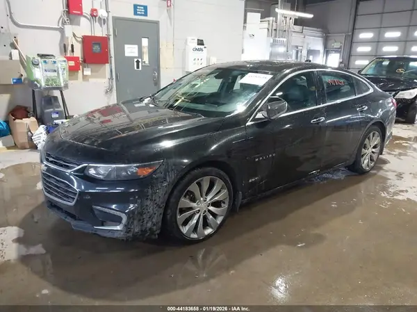 1G1ZH5SX4HF203692 2017 CHEVROLET MALIBU - Image 2