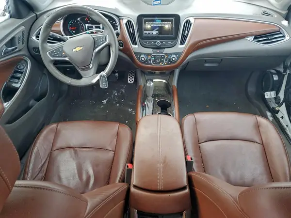 1G1ZH5SX4HF232156 2017 CHEVROLET MALIBU - Image 8