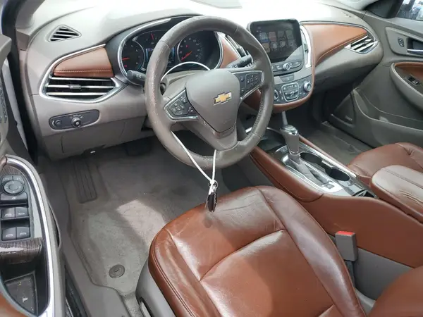1G1ZH5SX4HF256960 2017 CHEVROLET MALIBU - Image 8