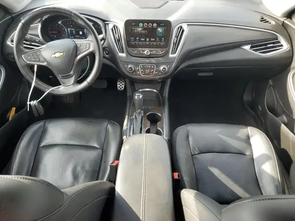 1G1ZH5SX5HF125813 2017 CHEVROLET MALIBU - Image 8