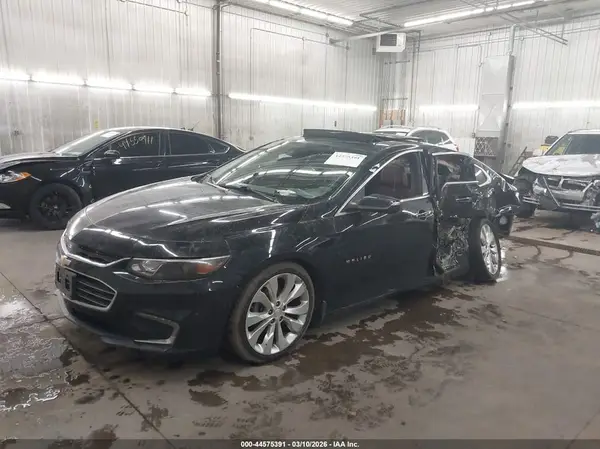 1G1ZH5SX5HF163414 2017 CHEVROLET MALIBU - Image 2