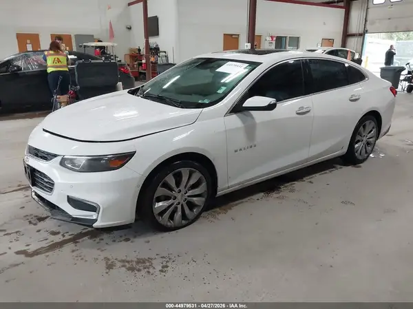 1G1ZH5SX5HF170086 2017 CHEVROLET MALIBU - Image 2