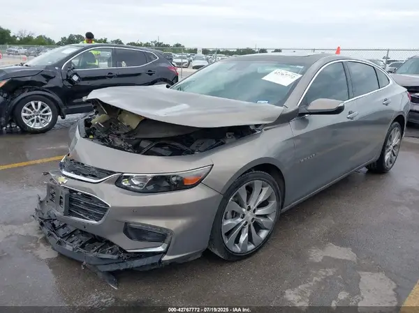 1G1ZH5SX5HF184201 2017 CHEVROLET MALIBU - Image 2