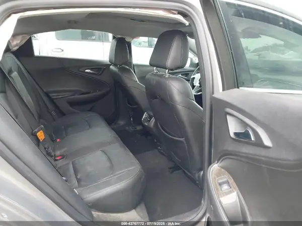 1G1ZH5SX5HF184201 2017 CHEVROLET MALIBU - Image 8