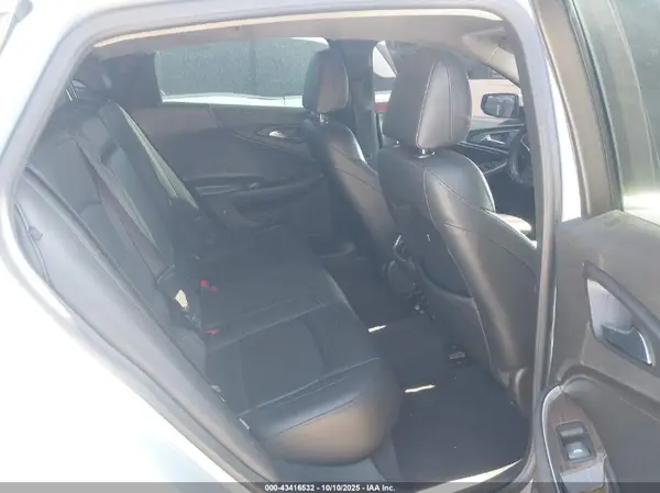 1G1ZH5SX5HF204849 2017 CHEVROLET MALIBU - Image 8