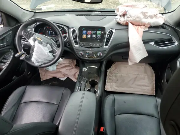 1G1ZH5SX5HF260984 2017 CHEVROLET MALIBU - Image 8
