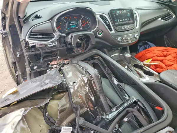 1G1ZH5SX5HF266249 2017 CHEVROLET MALIBU - Image 8