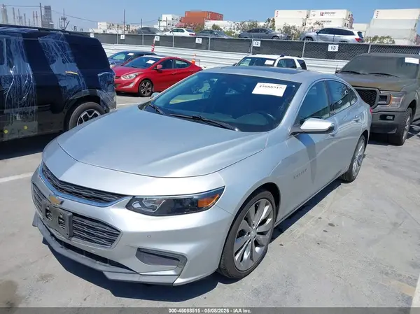 1G1ZH5SX5HF270902 2017 CHEVROLET MALIBU - Image 2