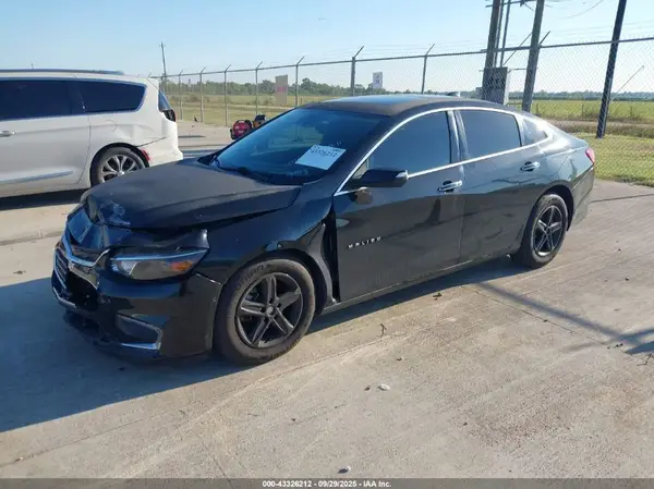 1G1ZH5SX5HF279793 2017 CHEVROLET MALIBU - Image 2