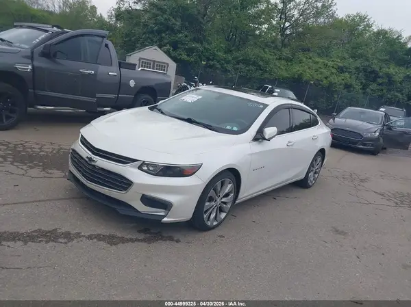 1G1ZH5SX5HF288185 2017 CHEVROLET MALIBU - Image 2