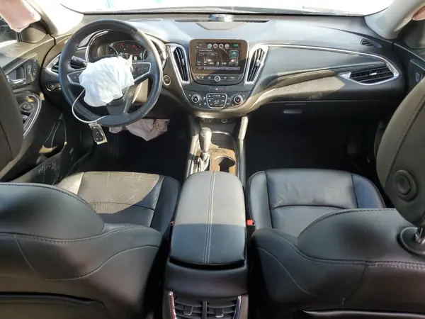 1G1ZH5SX6HF126582 2017 CHEVROLET MALIBU - Image 8