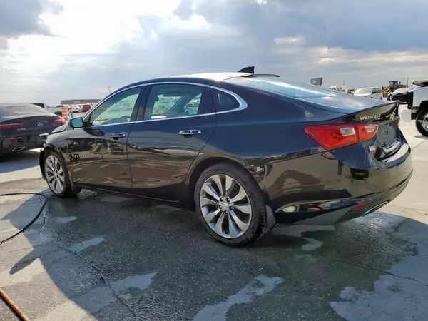 1G1ZH5SX6HF136710 2017 CHEVROLET MALIBU - Image 2