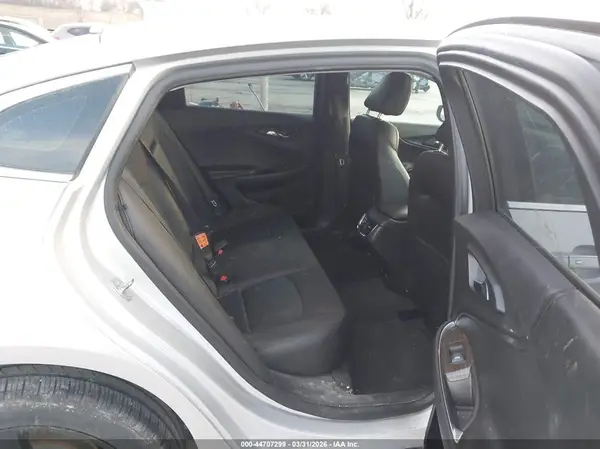 1G1ZH5SX6HF139574 2017 CHEVROLET MALIBU - Image 8