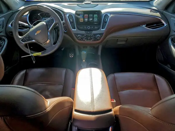 1G1ZH5SX6HF158058 2017 CHEVROLET MALIBU - Image 8