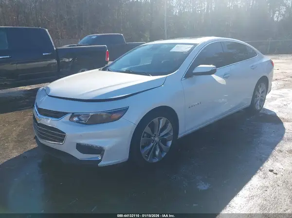 1G1ZH5SX6HF215584 2017 CHEVROLET MALIBU - Image 2