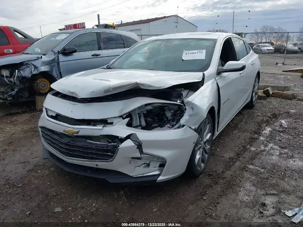 1G1ZH5SX7HF152298 2017 CHEVROLET MALIBU - Image 2
