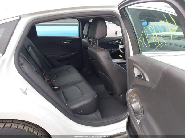1G1ZH5SX7HF152298 2017 CHEVROLET MALIBU - Image 8