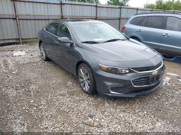 1G1ZH5SX7HF251896 2017 CHEVROLET MALIBU - Image 1