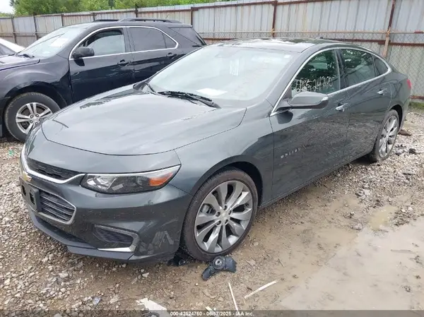 1G1ZH5SX7HF251896 2017 CHEVROLET MALIBU - Image 2