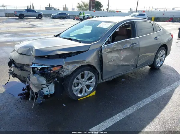 1G1ZH5SX7HF255317 2017 CHEVROLET MALIBU - Image 2