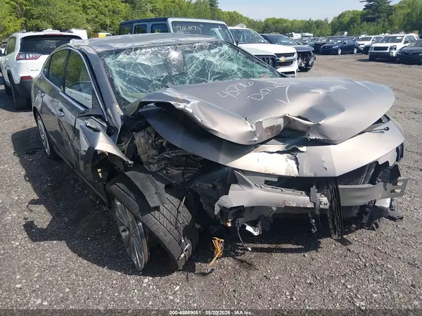 1G1ZH5SX8HF122369 2017 CHEVROLET MALIBU - Image 1
