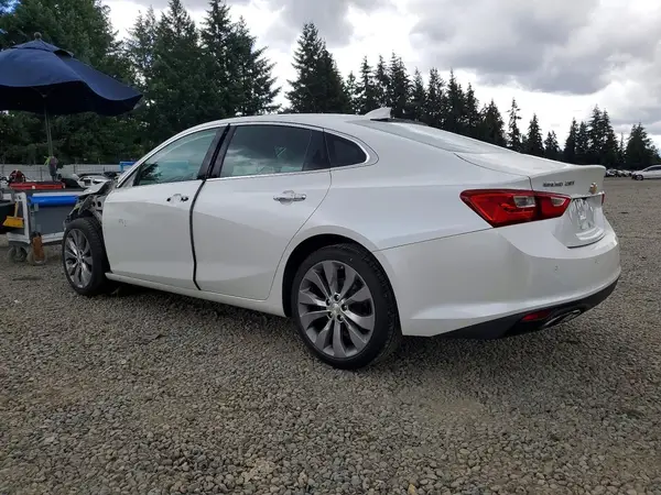 1G1ZH5SX8HF137213 2017 CHEVROLET MALIBU - Image 2