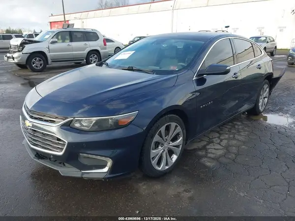 1G1ZH5SX8HF158160 2017 CHEVROLET MALIBU - Image 2