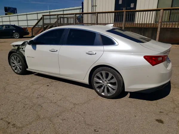 1G1ZH5SX8HF162581 2017 CHEVROLET MALIBU - Image 2