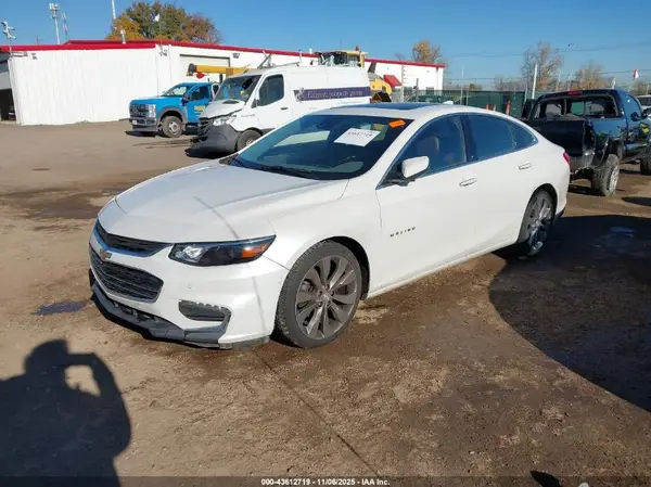 1G1ZH5SX8HF239434 2017 CHEVROLET MALIBU - Image 2