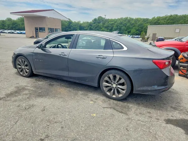1G1ZH5SX9GF217361 2016 CHEVROLET MALIBU - Image 2
