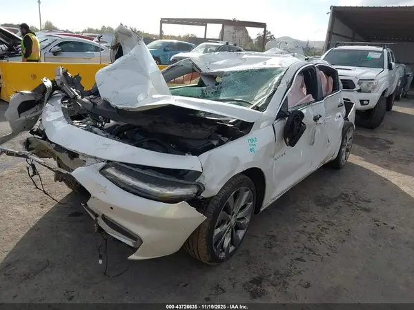 1G1ZH5SX9GF268083 2016 CHEVROLET MALIBU - Image 2