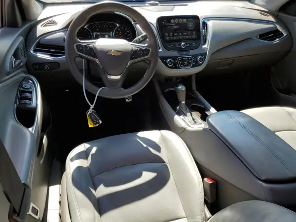 1G1ZH5SX9HF217555 2017 CHEVROLET MALIBU - Image 8