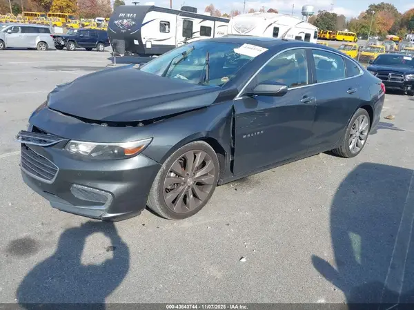 1G1ZH5SXXHF126004 2017 CHEVROLET MALIBU - Image 2