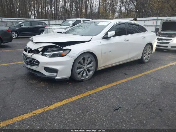1G1ZH5SXXHF130716 2017 CHEVROLET MALIBU - Image 2