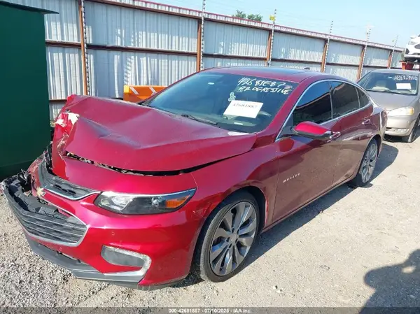 1G1ZH5SXXHF137164 2017 CHEVROLET MALIBU - Image 2