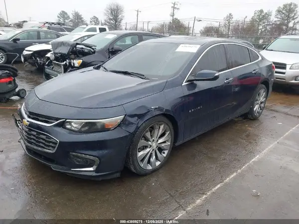 1G1ZH5SXXHF223039 2017 CHEVROLET MALIBU - Image 2