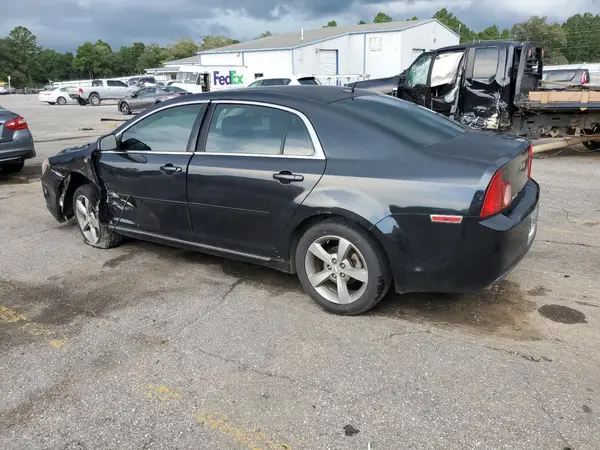 1G1ZJ57B584285493 2025 CHEVROLET MALIBU - Image 2