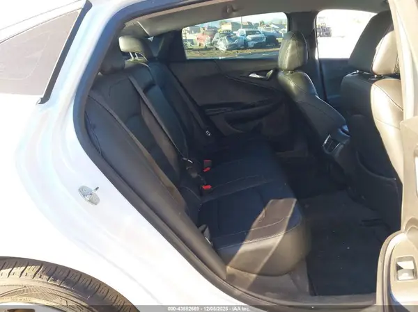 1G1ZJ5SU0HF100456 2017 CHEVROLET MALIBU - Image 8