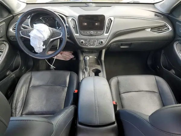 1G1ZJ5SU0HF262393 2017 CHEVROLET MALIBU - Image 8