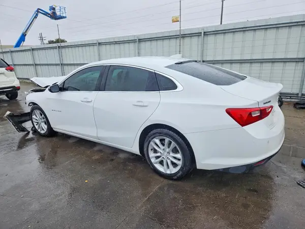 1G1ZJ5SU1HF102152 2017 CHEVROLET MALIBU - Image 2