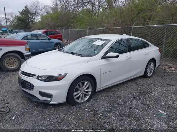 1G1ZJ5SU1HF155286 2017 CHEVROLET MALIBU - Image 2