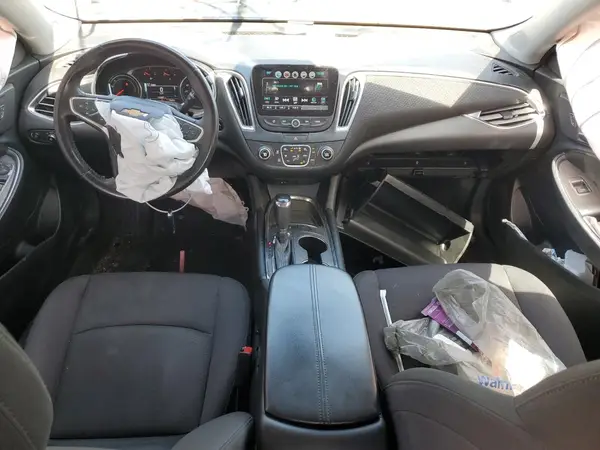 1G1ZJ5SU2HF278482 2017 CHEVROLET MALIBU - Image 8