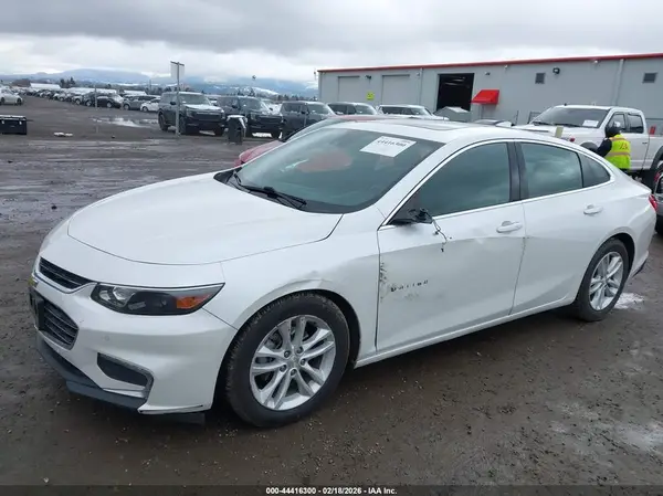 1G1ZJ5SU3HF132401 2017 CHEVROLET MALIBU - Image 2