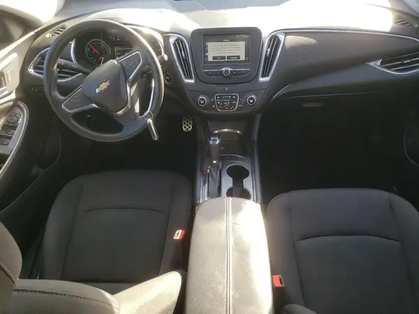 1G1ZJ5SU3HF163423 2017 CHEVROLET MALIBU - Image 8