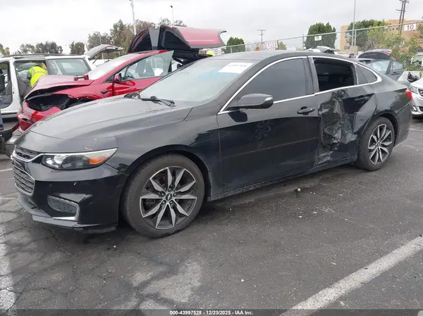 1G1ZJ5SU3HF222437 2017 CHEVROLET MALIBU - Image 2
