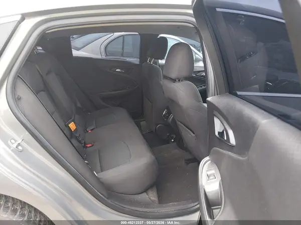 1G1ZJ5SU3HF283495 2017 CHEVROLET MALIBU - Image 8