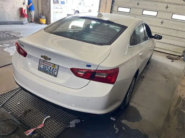 1G1ZJ5SU5HF151533 2017 CHEVROLET MALIBU - Image 2