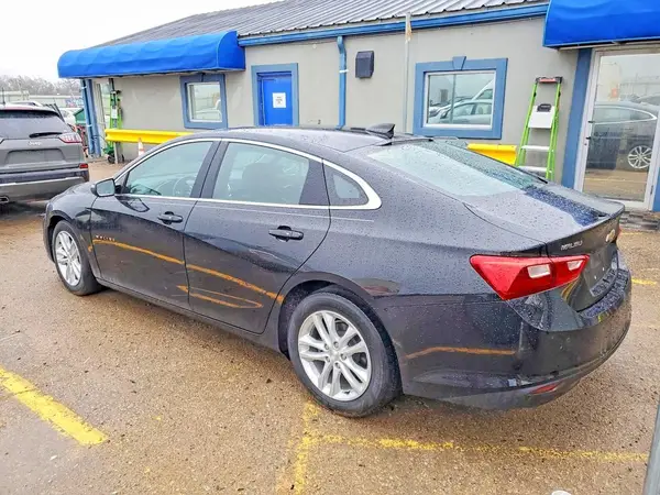 1G1ZJ5SU5HF228921 2017 CHEVROLET MALIBU - Image 2