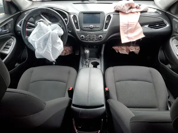 1G1ZJ5SU6HF250894 2017 CHEVROLET MALIBU - Image 8