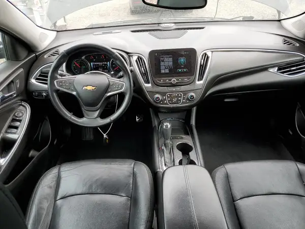 1G1ZJ5SU6HF275147 2017 CHEVROLET MALIBU - Image 8